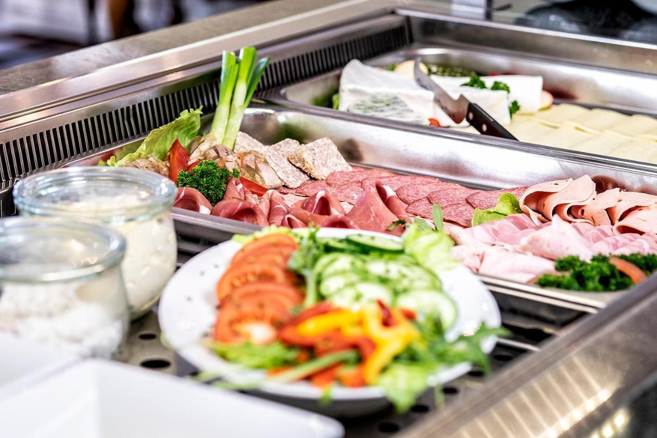 Hotel Neuwarft Dagebuell Ngoại thất bức ảnh