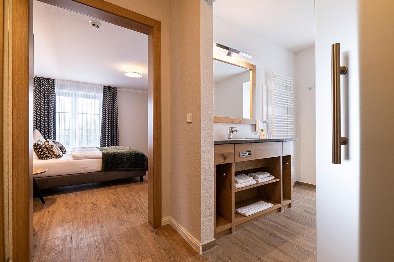 Hotel Neuwarft Dagebuell Ngoại thất bức ảnh