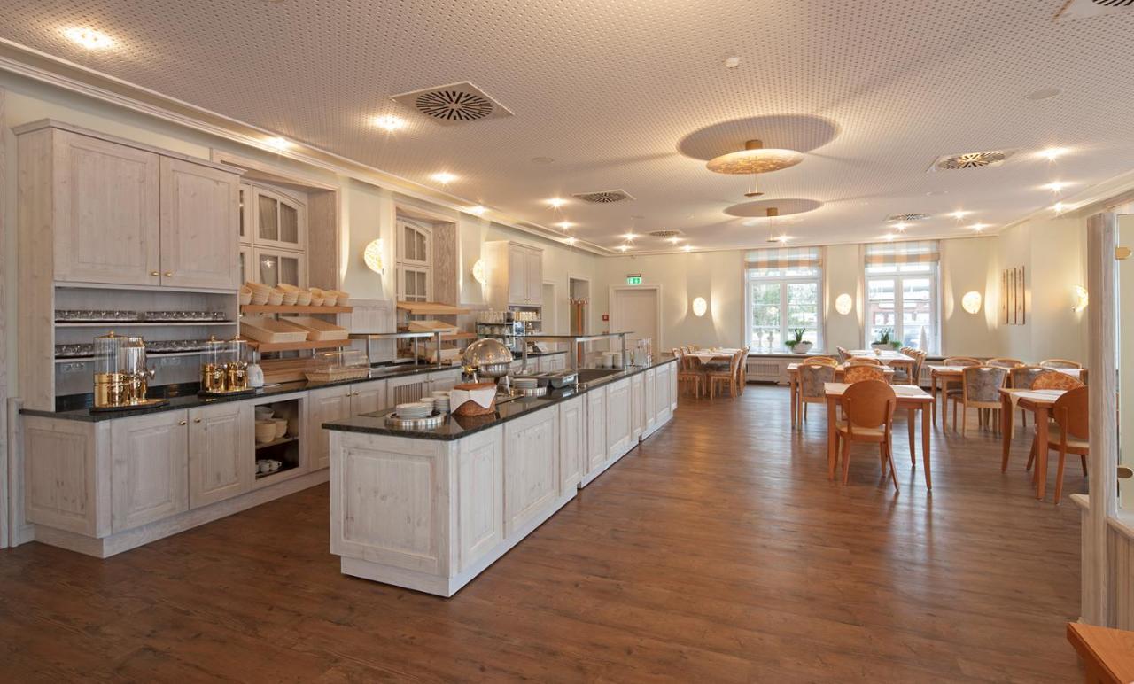 Hotel Neuwarft Dagebuell Ngoại thất bức ảnh